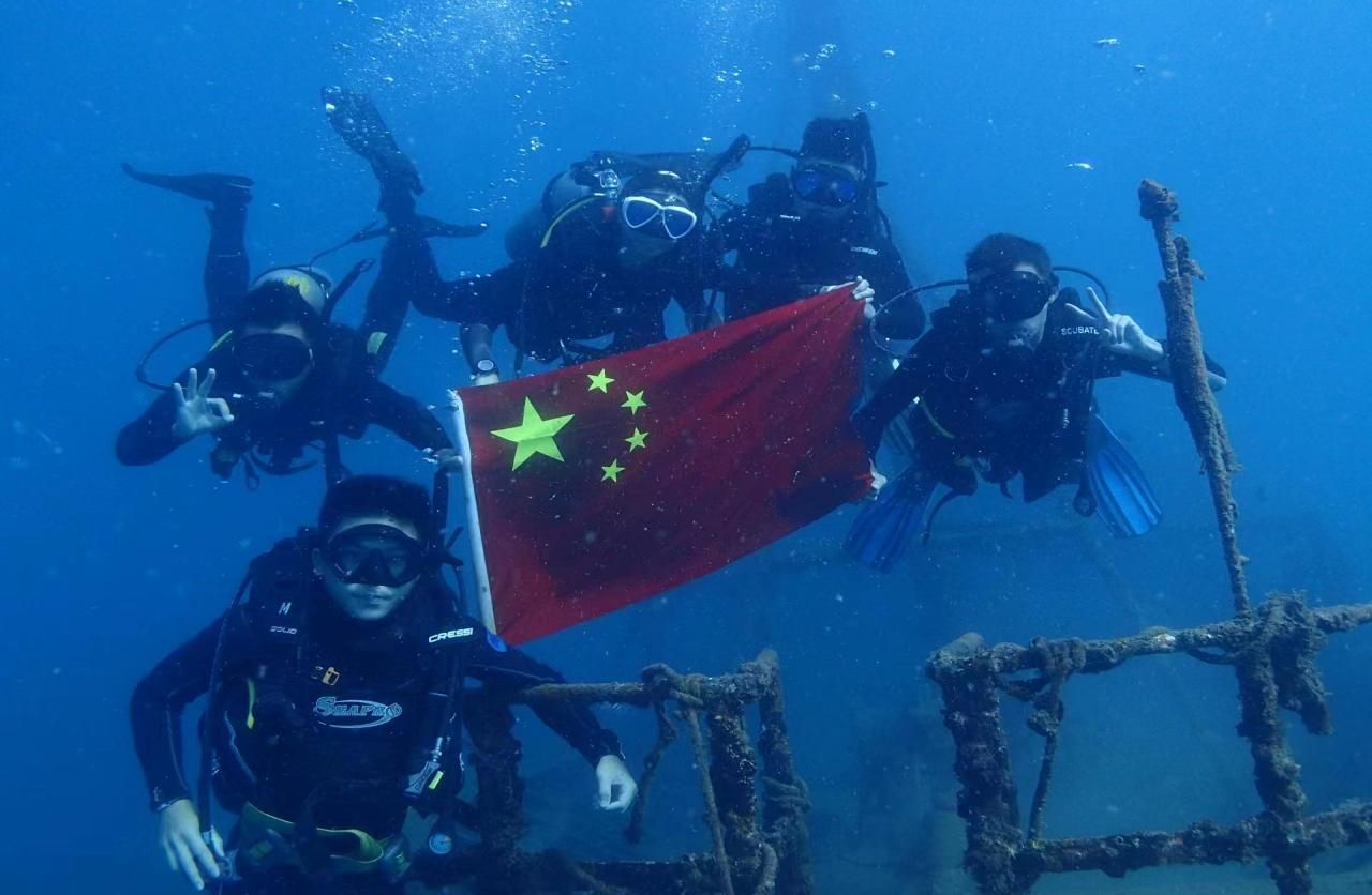 说明: C:\Users\CHEN\Desktop\1642a3d24a310d78cea71e40ee001dc.jpg1642a3d24a310d78cea71e40ee001dc