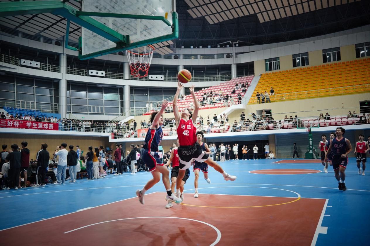 法政男篮精彩表现 (5)