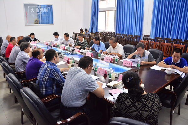 说明: http://news.lingnan.edu.cn/files/2018/1105/20181105191248716001.jpg