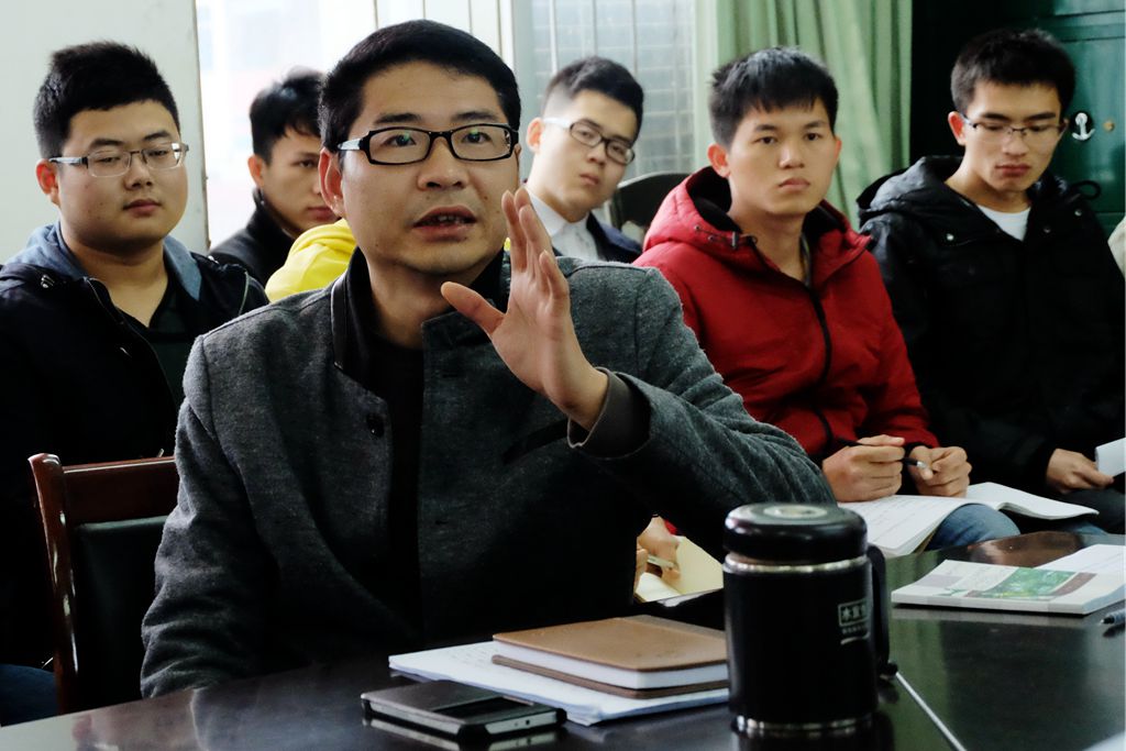 全柱副书记讲话