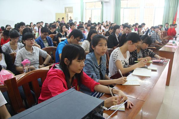 现场.jpg 现场.jpg