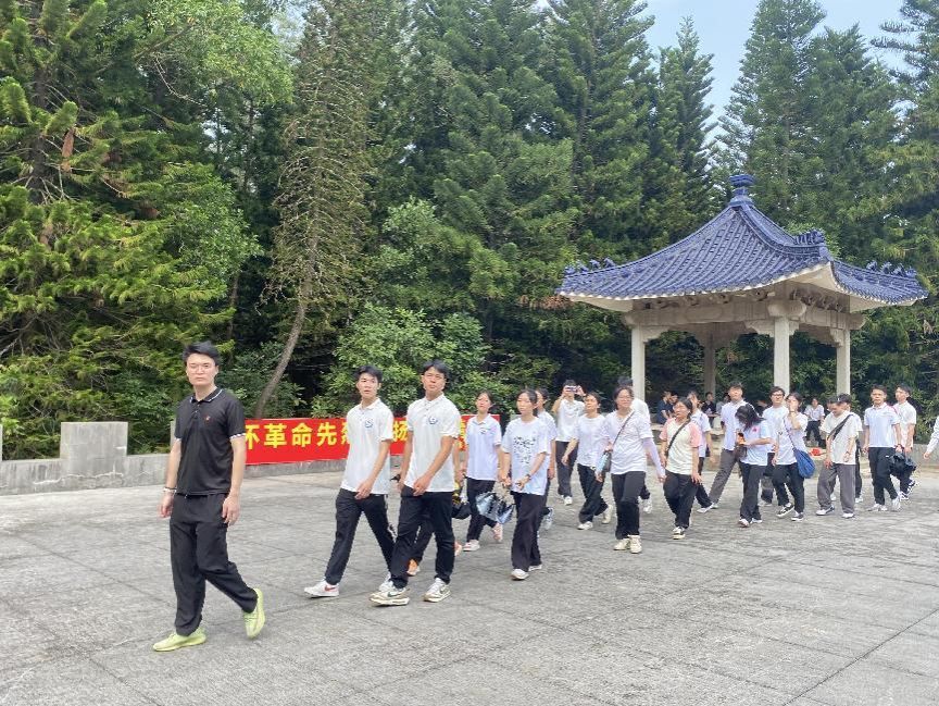 说明: 微信图片_20240325225636