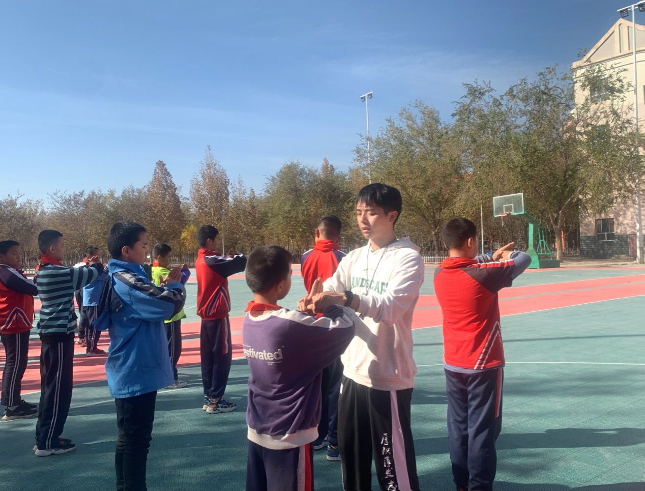 说明: C:\Users\gdly-01\Desktop\张家源\工作\援藏援疆\温鸿杰\微信图片_20240316140036.jpg