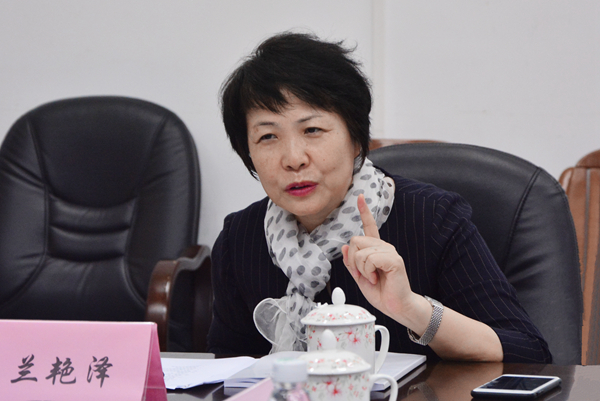 说明: http://news.lingnan.edu.cn/files/2018/1105/20181105191217956001.jpg