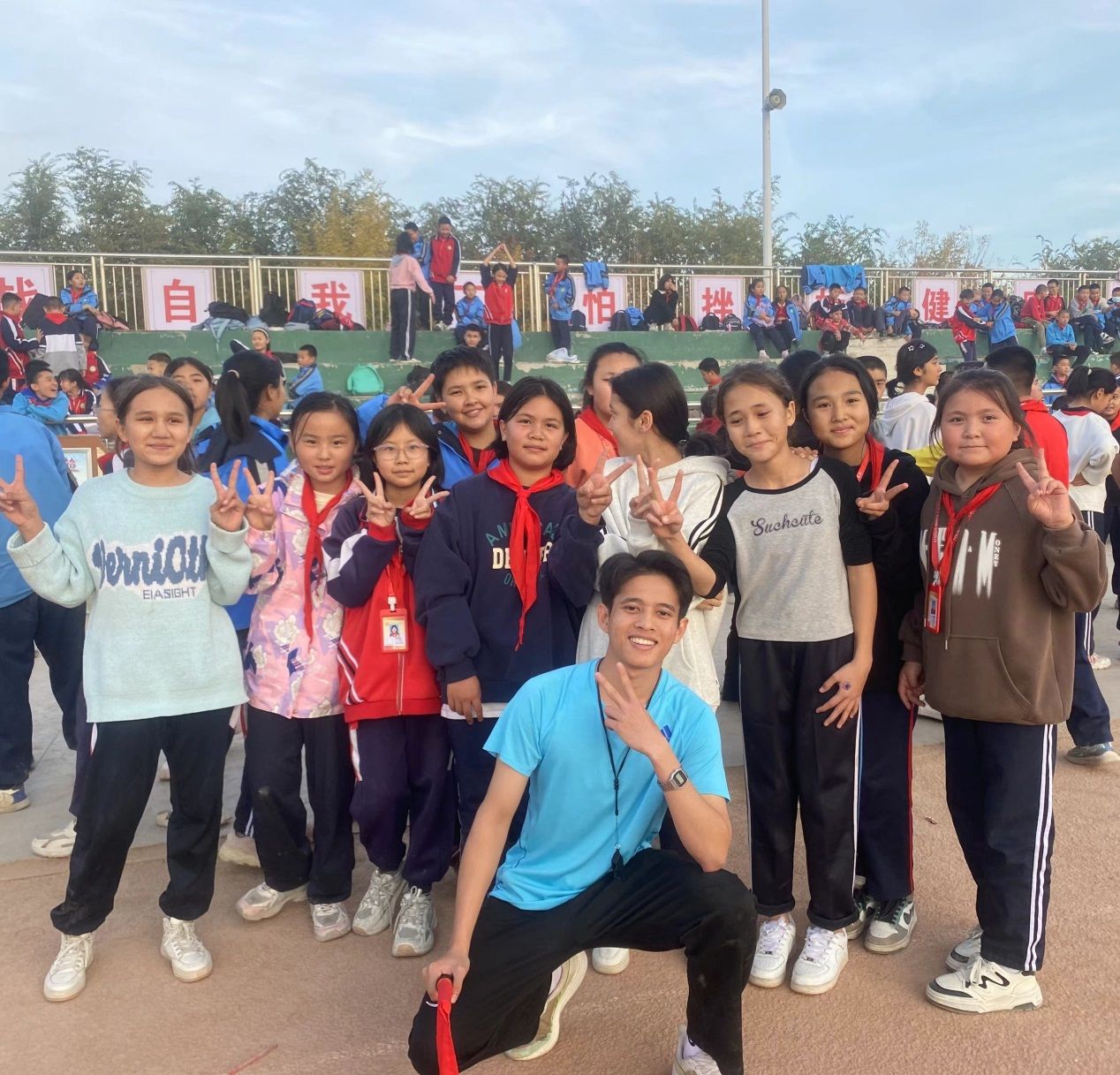 说明: C:\Users\gdly-01\Desktop\张家源\工作\援藏援疆\李铭华\微信图片_20240316140148.jpg