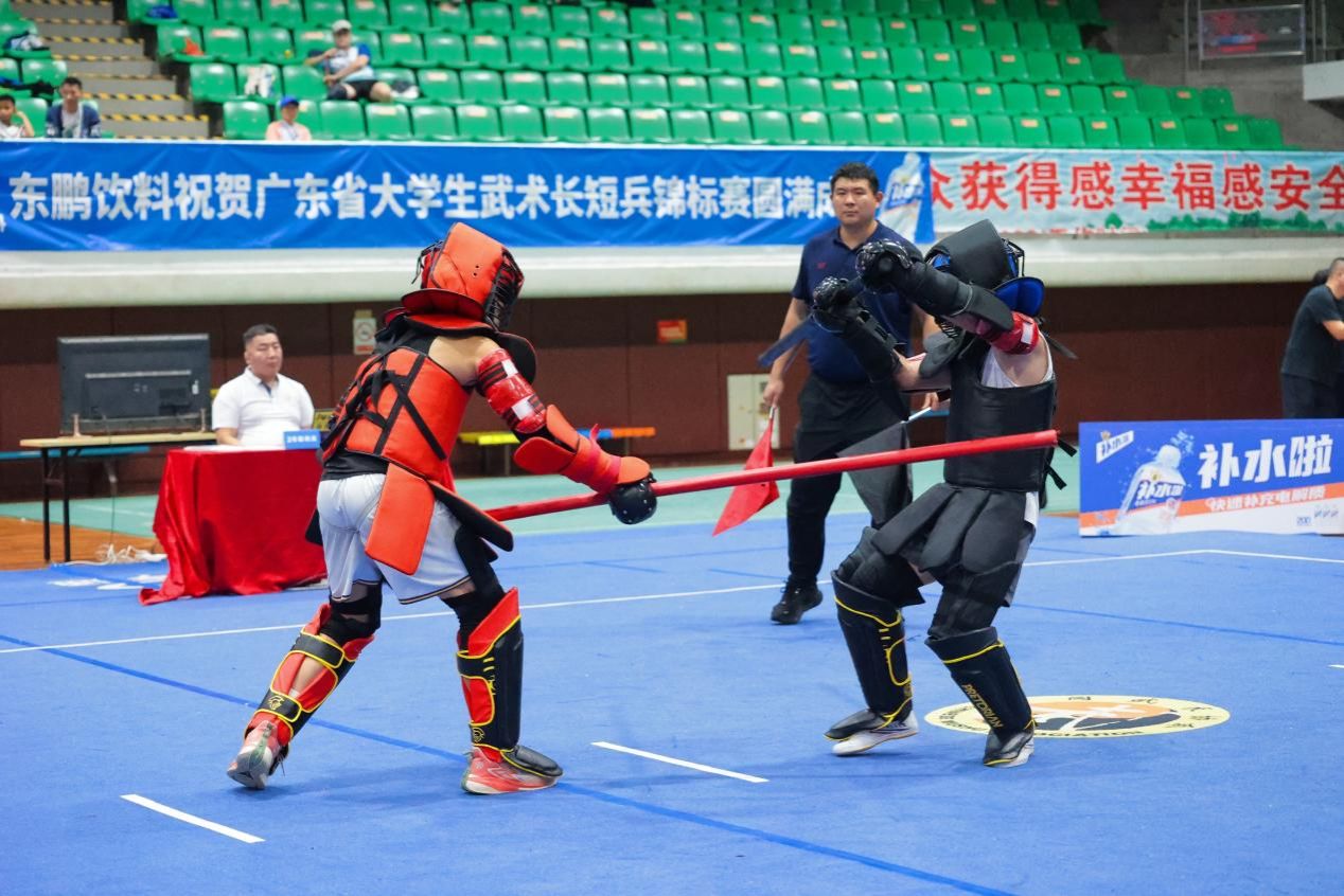 说明: 795b66c1d0ffbf27d80f7b6f7c8c80f