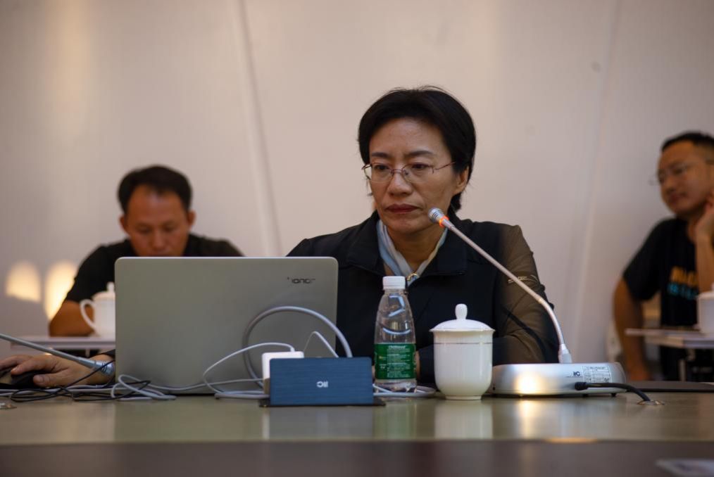 bc191a747f3a54597b7f3d9ca39f817