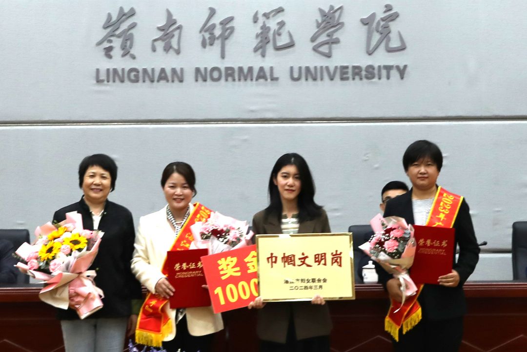 说明: 8fa22e4436c2c573a3ef39b271362f3