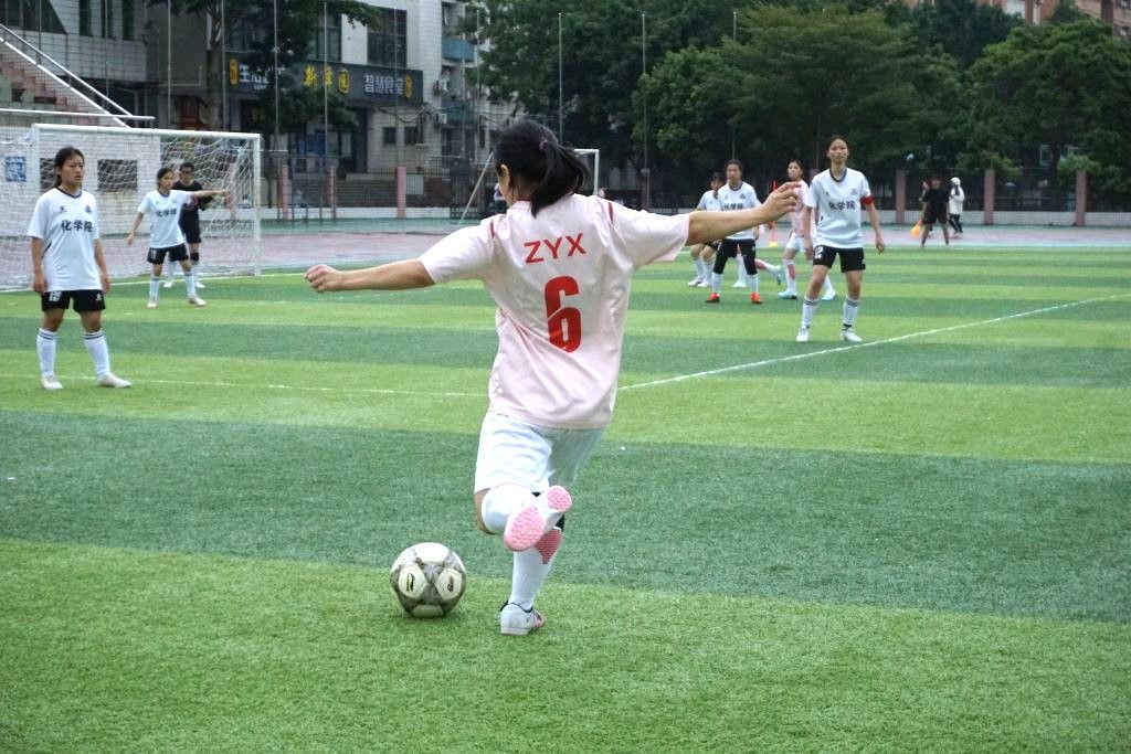 0e32ca167b492587cf2ddf4a1e32970