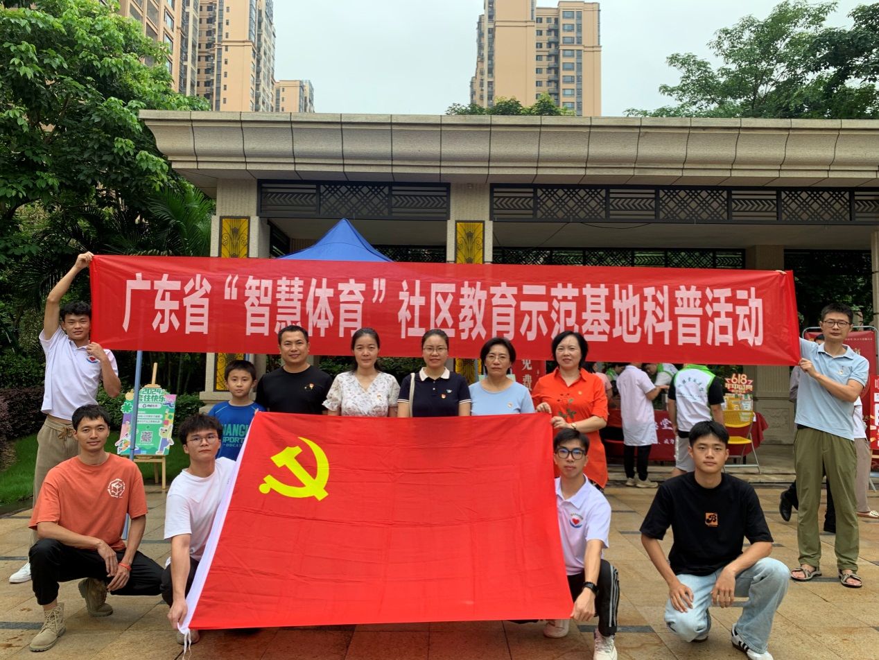 说明: f4a8e166799ad415752b57bd554f3e1