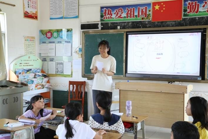 心理课堂（陆映柔摄） (2)