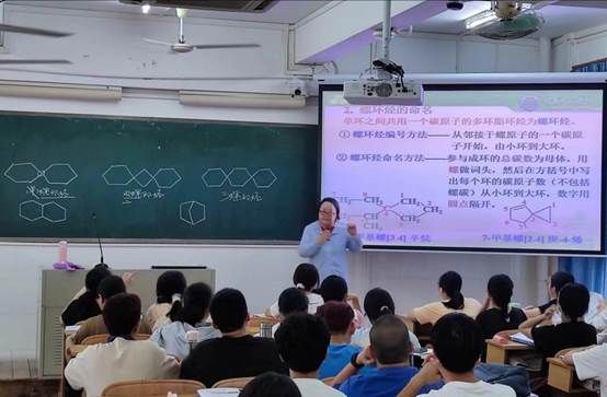 b8dd53a1a25ef4c52cd44fd72346407