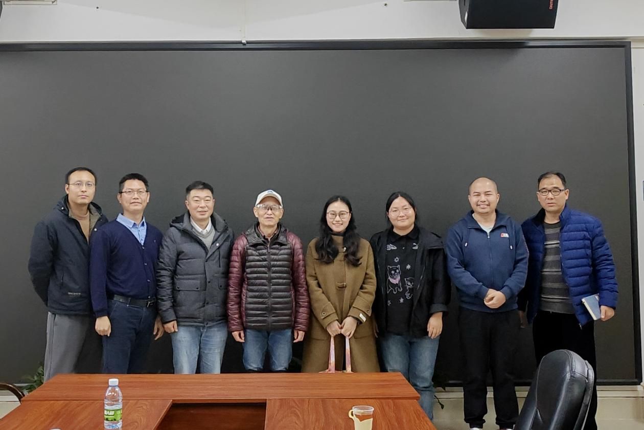 合照（吴钰莹 摄）