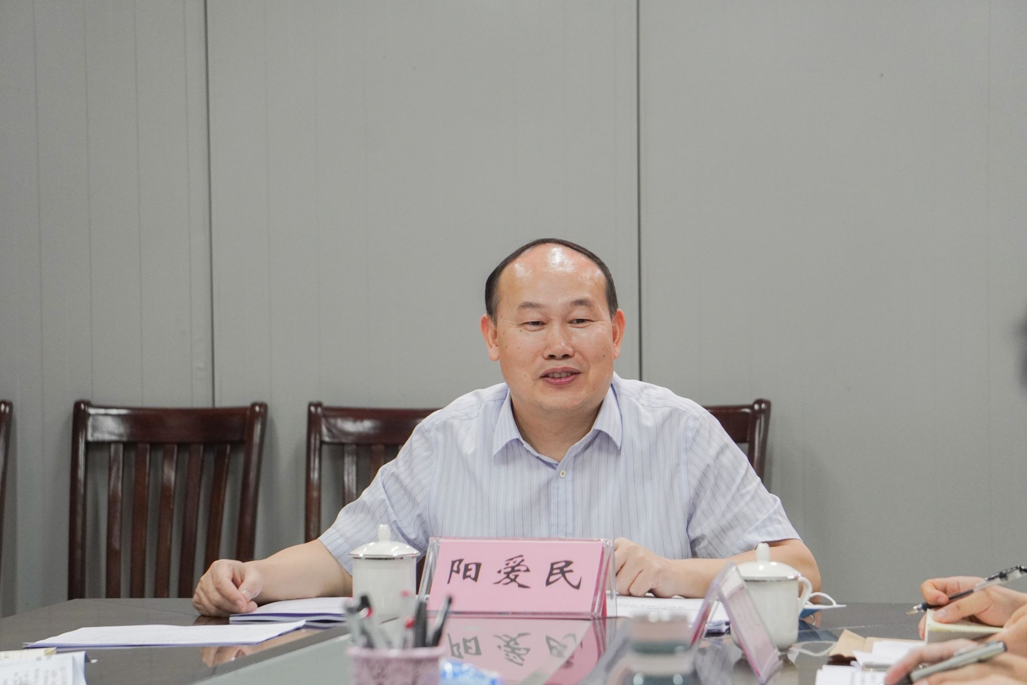 陈嘉敏摄-阳爱民校长特写 (1).jpg