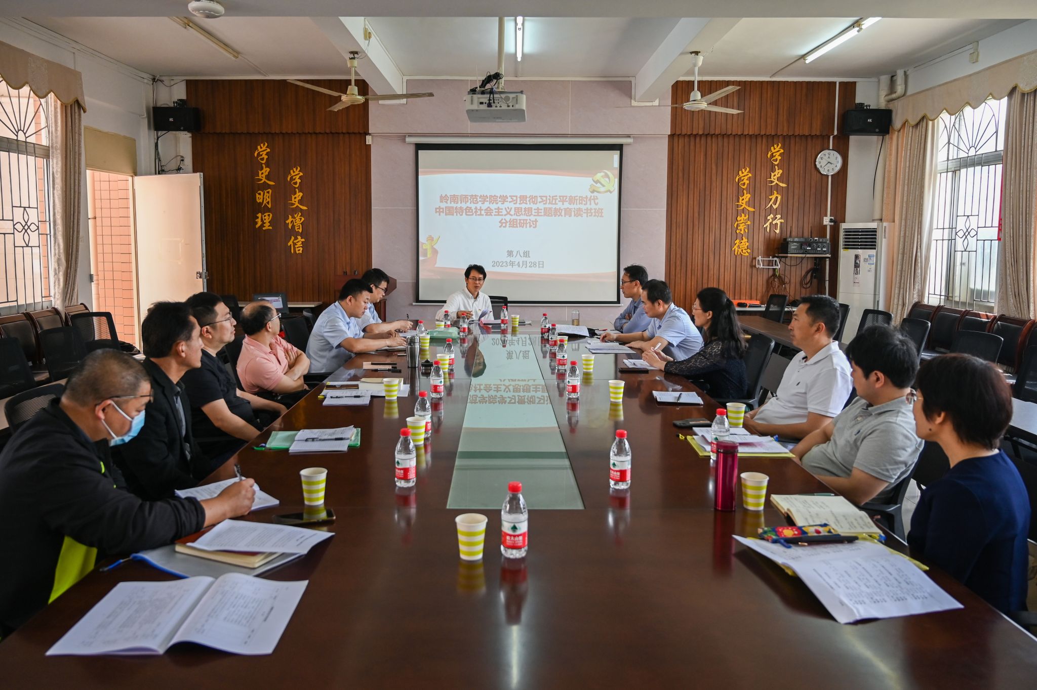 范昕怡摄 (6).jpg