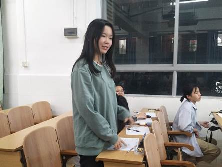 说明: 学生提问