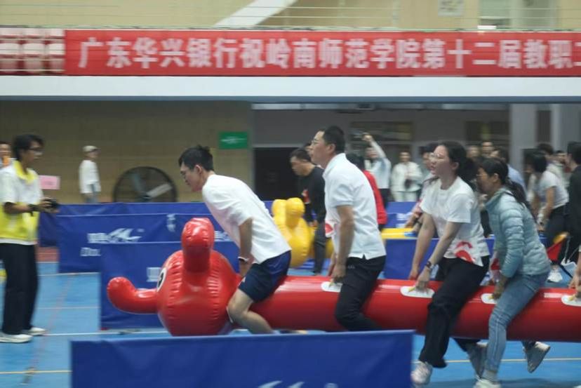 ebb2e9e67cb74c1f57478789283cb68d