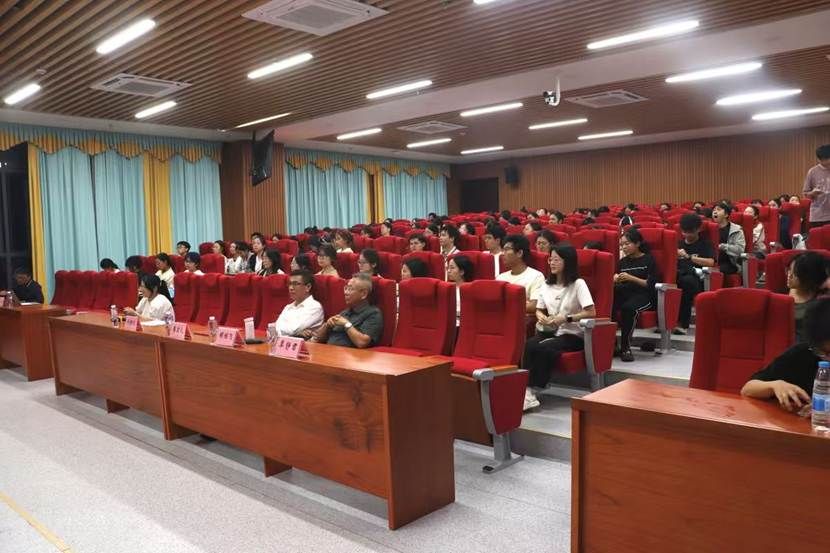 b03feff052b4e77f96cb6a69b4676eb6