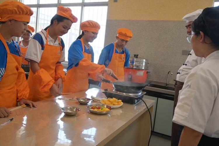 6ff5f0bc7b3f8a0287df5fb4c2ebf4f