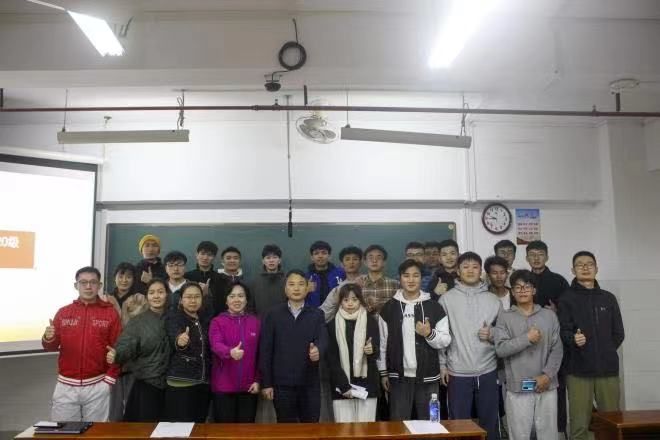 说明: 3f6691af2e420c03b8216ac98baa8b7